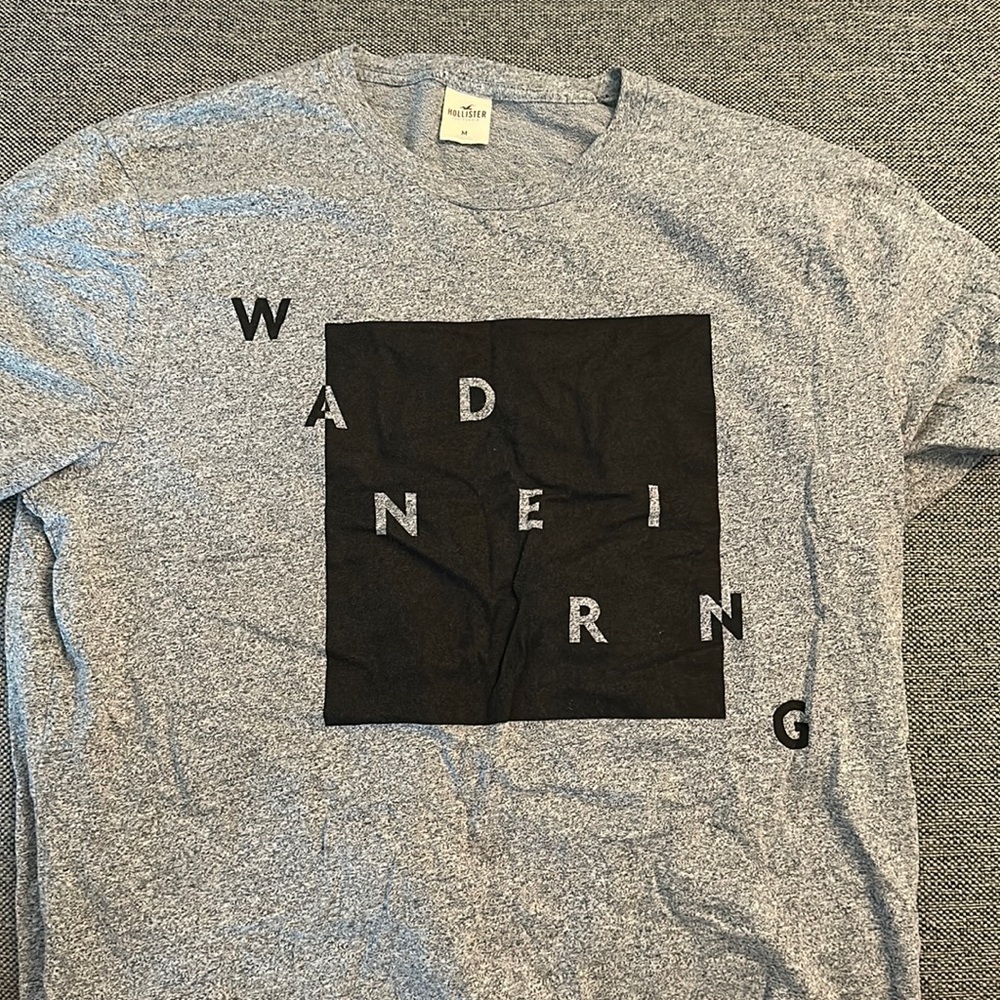 Hollister medium shirt